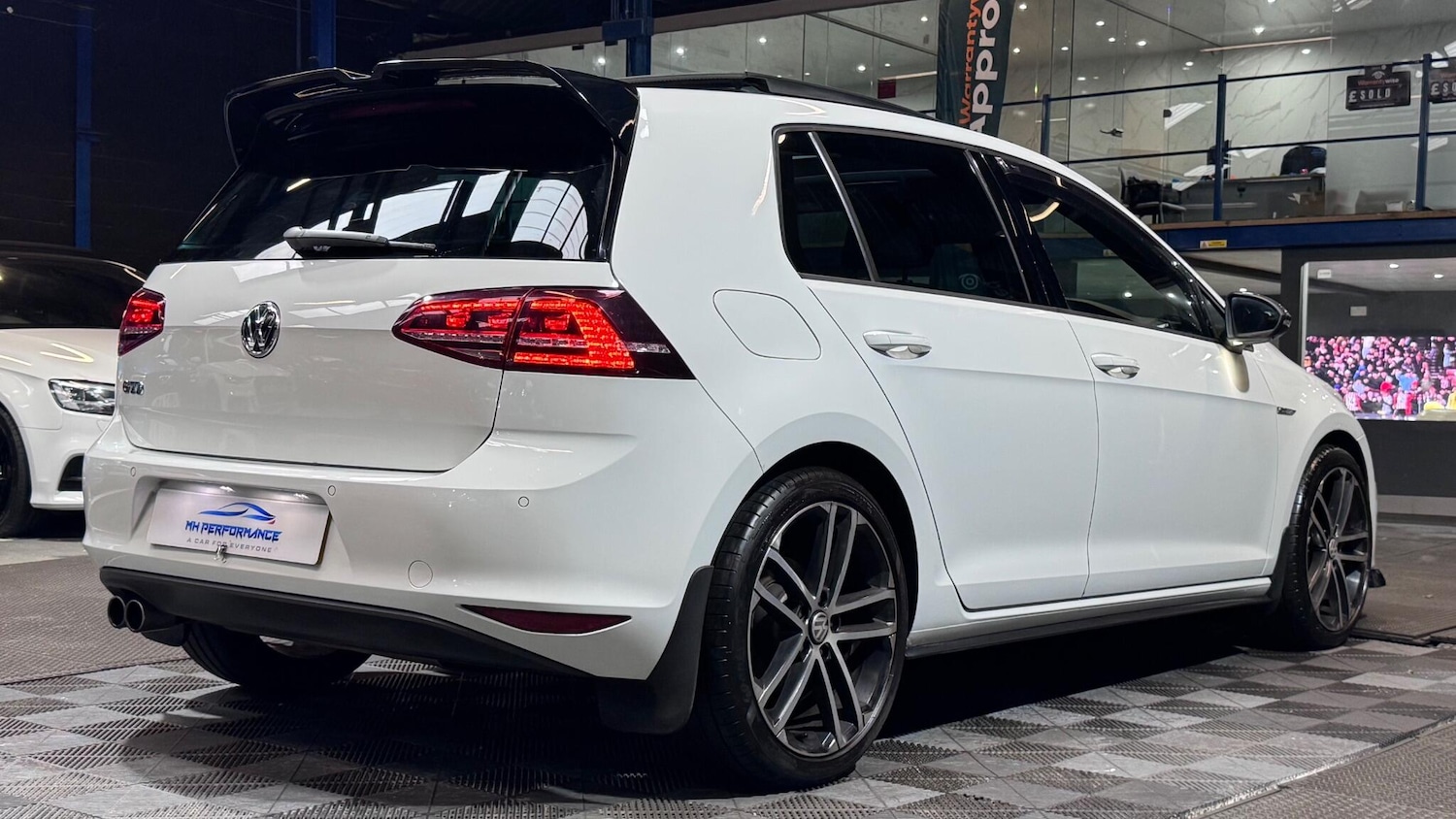 Used Volkswagen Golf 2014 for sale - 77237541: Photo 79