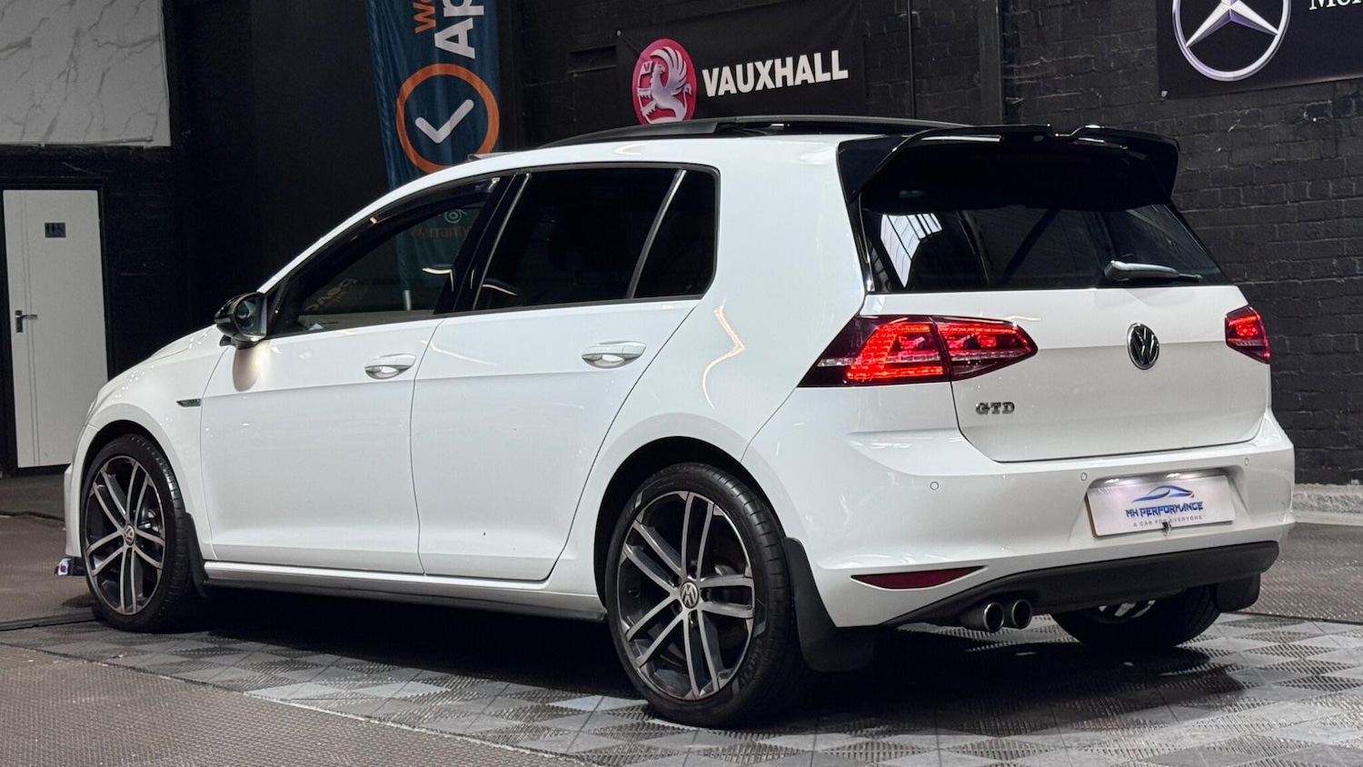 Used Volkswagen Golf 2014 for sale - 77237541: Photo 8