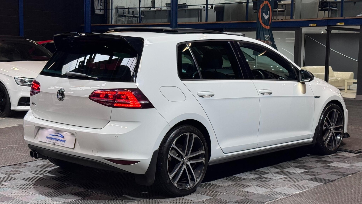 Used Volkswagen Golf 2014 for sale - 77237541: Photo 82
