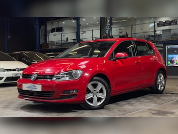 Used Volkswagen Golf 2015 for sale - 77993732: Photo
