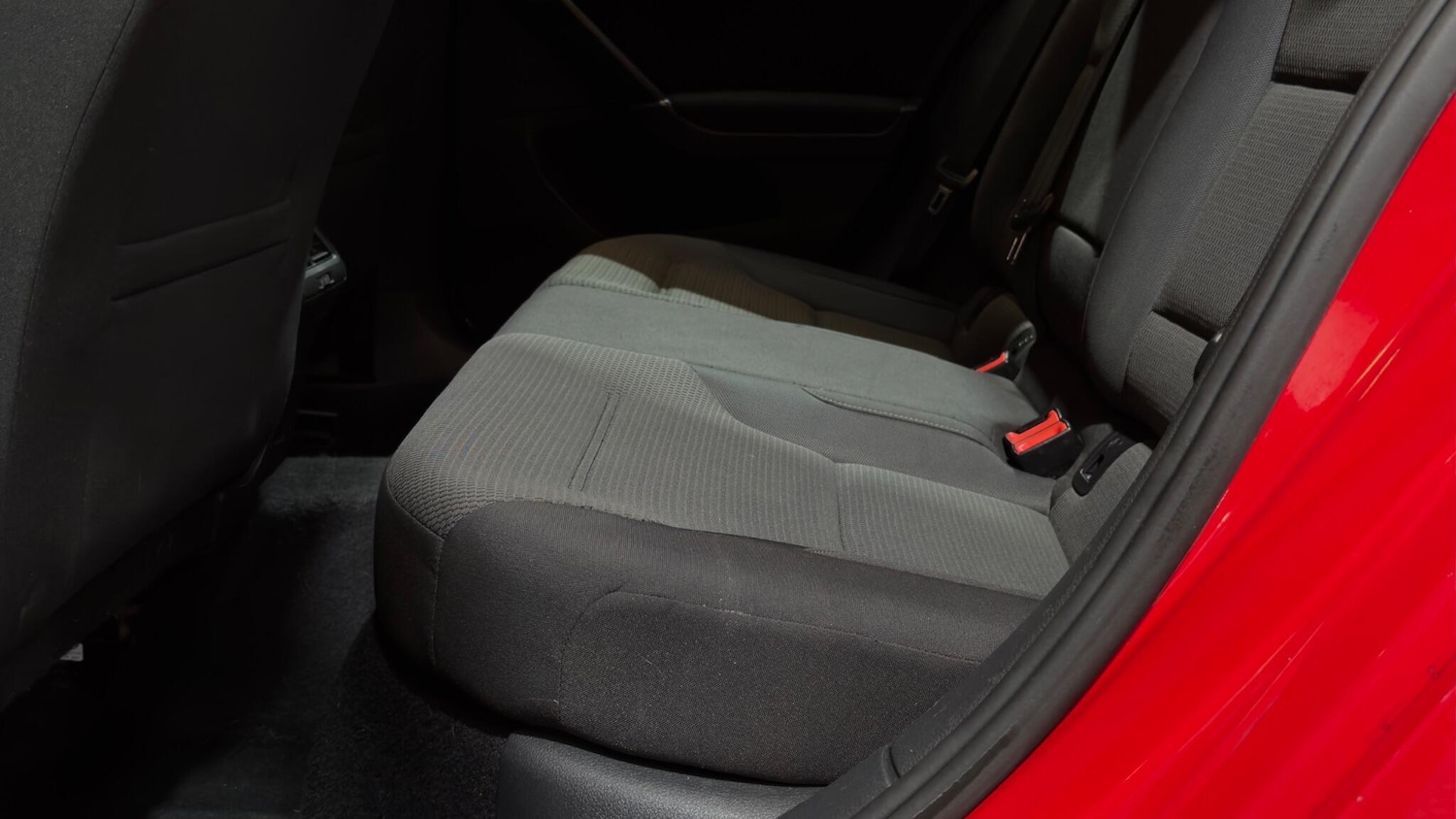 Used Volkswagen Golf 2015 for sale - 77993732: Photo 39