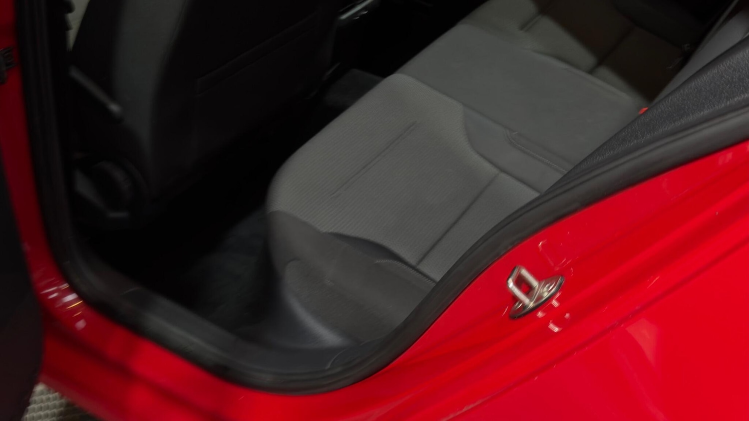 Used Volkswagen Golf 2015 for sale - 77993732: Photo 41