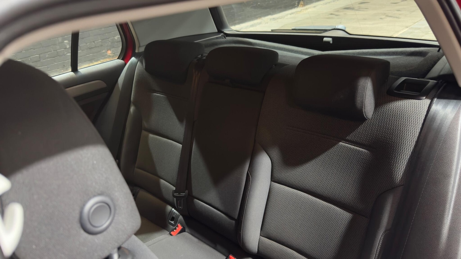 Used Volkswagen Golf 2015 for sale - 77993732: Photo 43