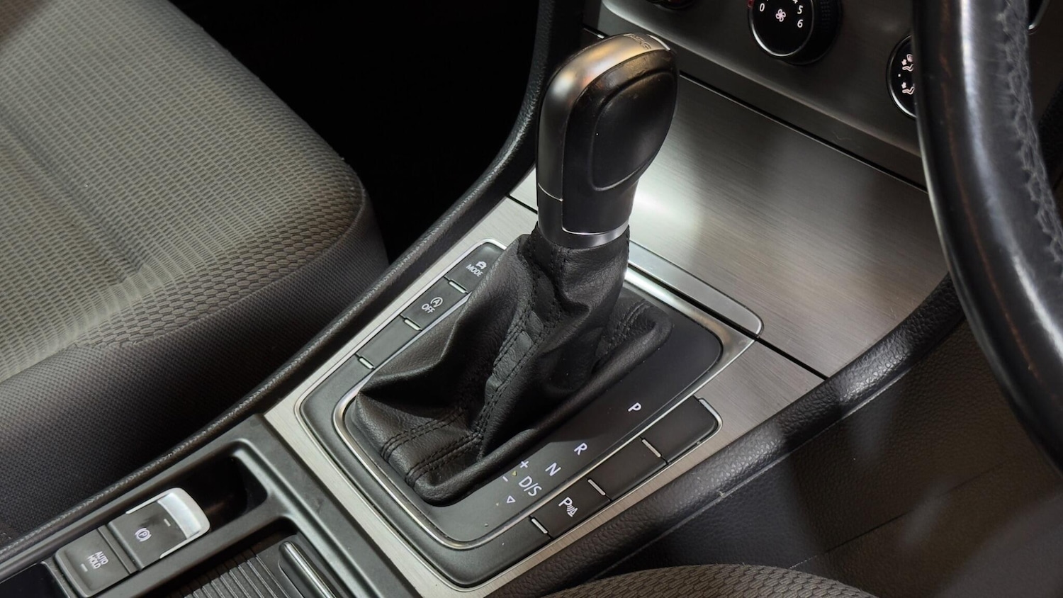 Used Volkswagen Golf 2015 for sale - 77993732: Photo 7