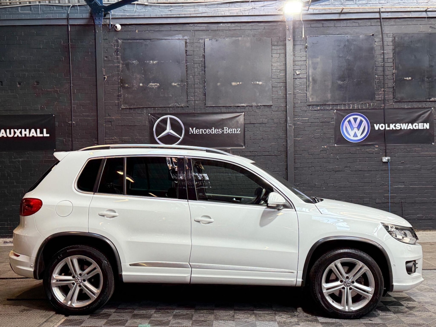 Used Volkswagen Tiguan 2013 for sale - 77510126: Photo 12