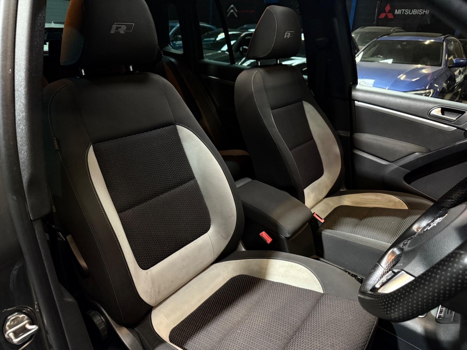 Used Volkswagen Tiguan 2013 for sale - 77510126: Photo 49