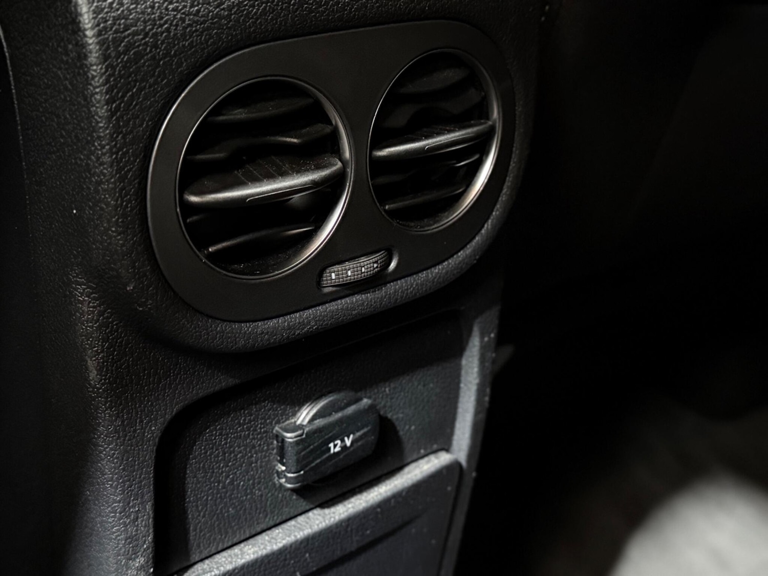 Used Volkswagen Tiguan 2013 for sale - 77510126: Photo 65