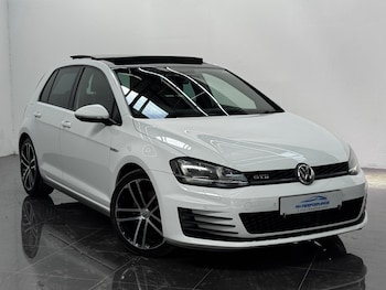 Used Volkswagen Golf 2014 for sale - 79049995: Photo