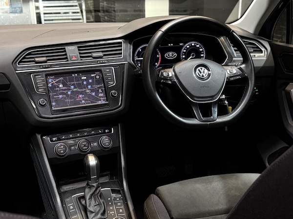 Used Volkswagen Tiguan 2016 for sale - 76152419: Photo 12