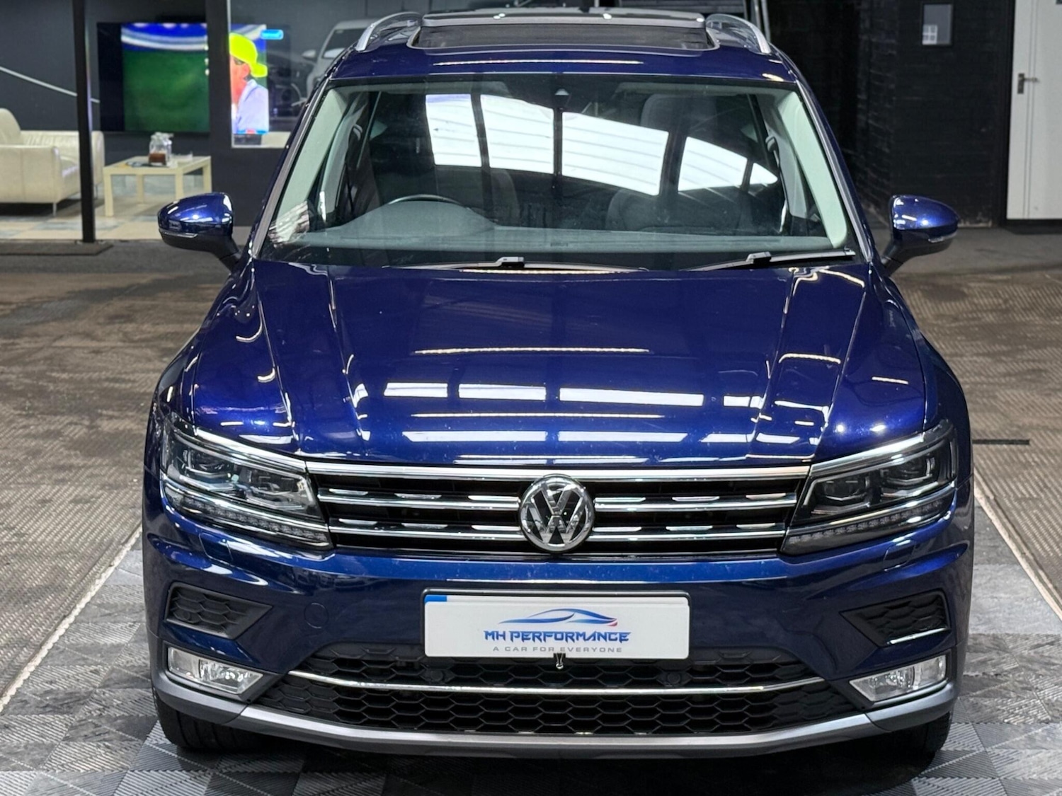 Used Volkswagen Tiguan 2016 for sale - 76152419: Photo 23