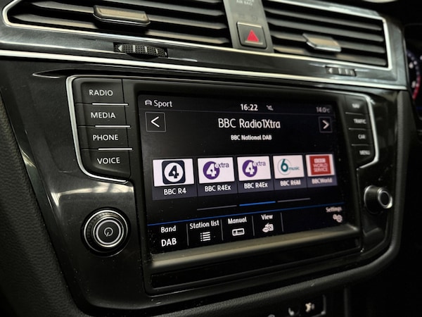 Used Volkswagen Tiguan 2016 for sale - 76152419: Photo 36