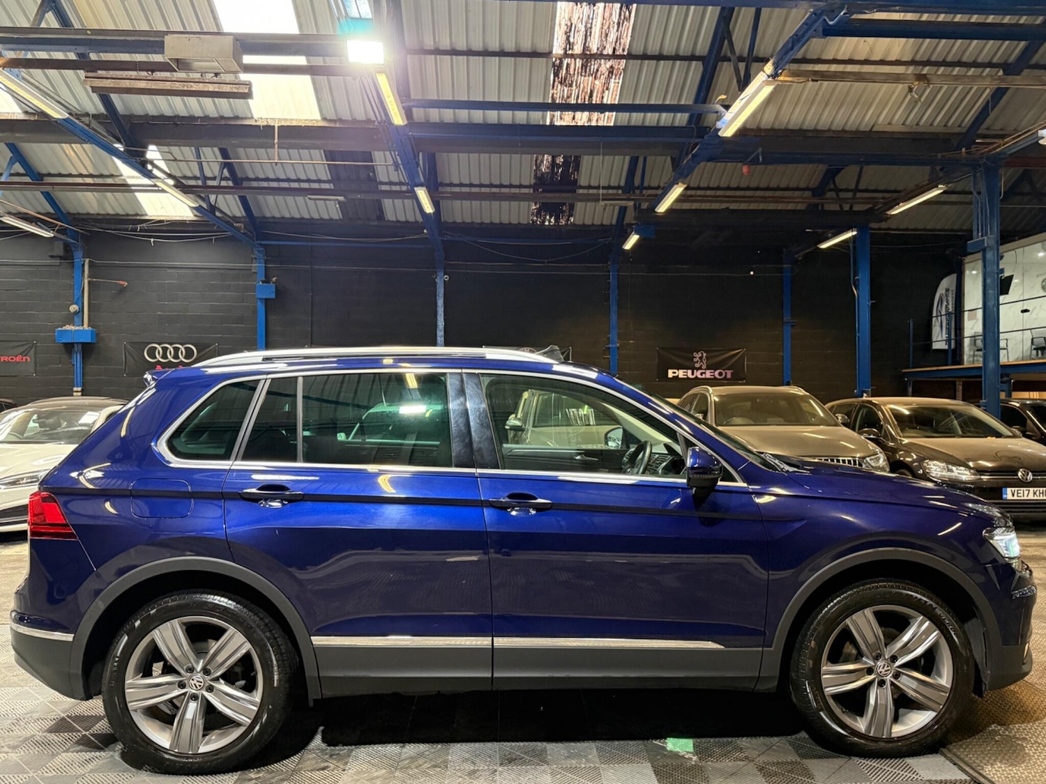 Used Volkswagen Tiguan 2016 for sale - 76152419: Photo 40
