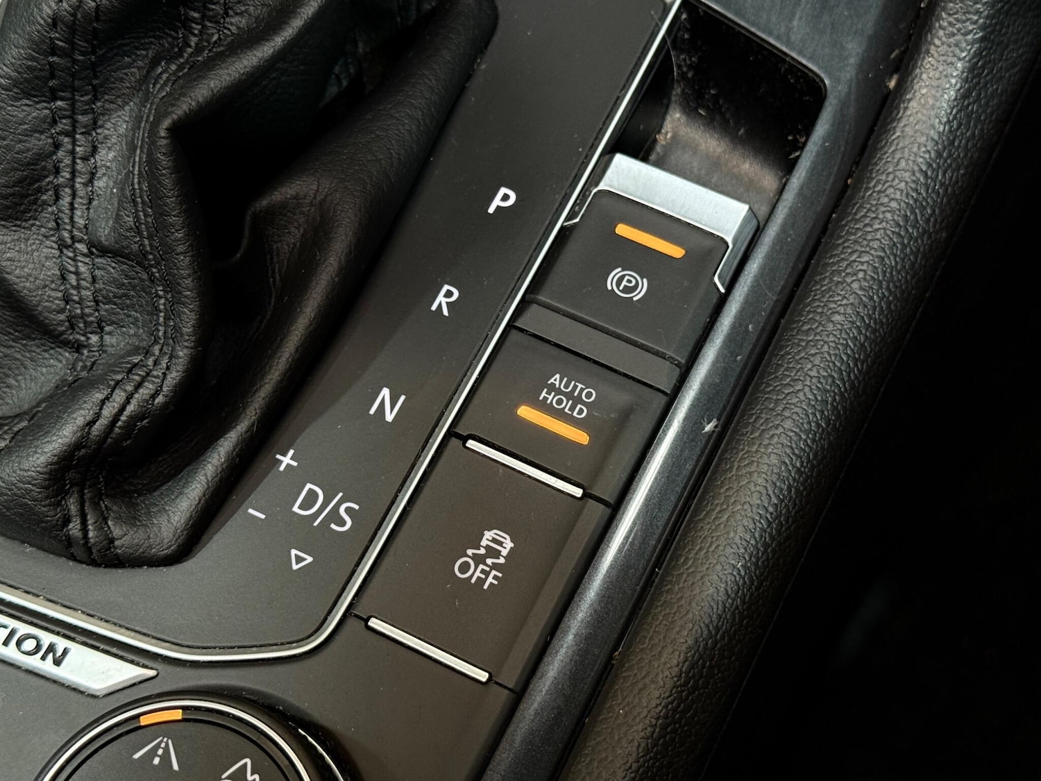 Used Volkswagen Tiguan 2016 for sale - 76152419: Photo 44