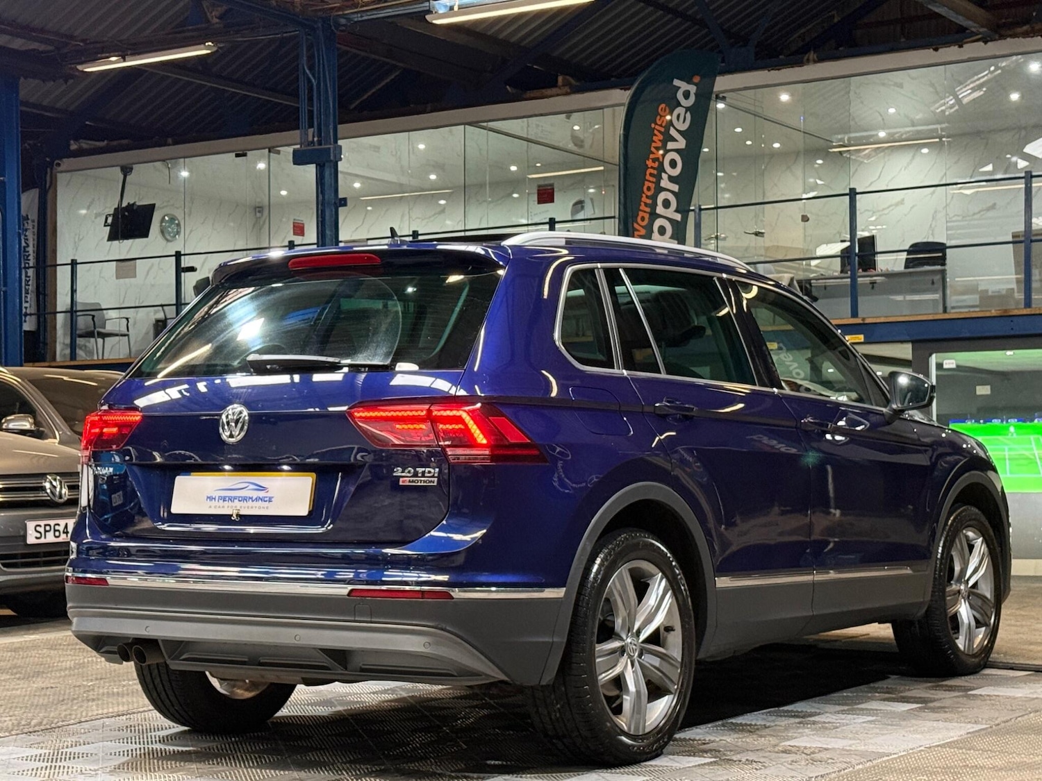 Used Volkswagen Tiguan 2016 for sale - 76152419: Photo 55