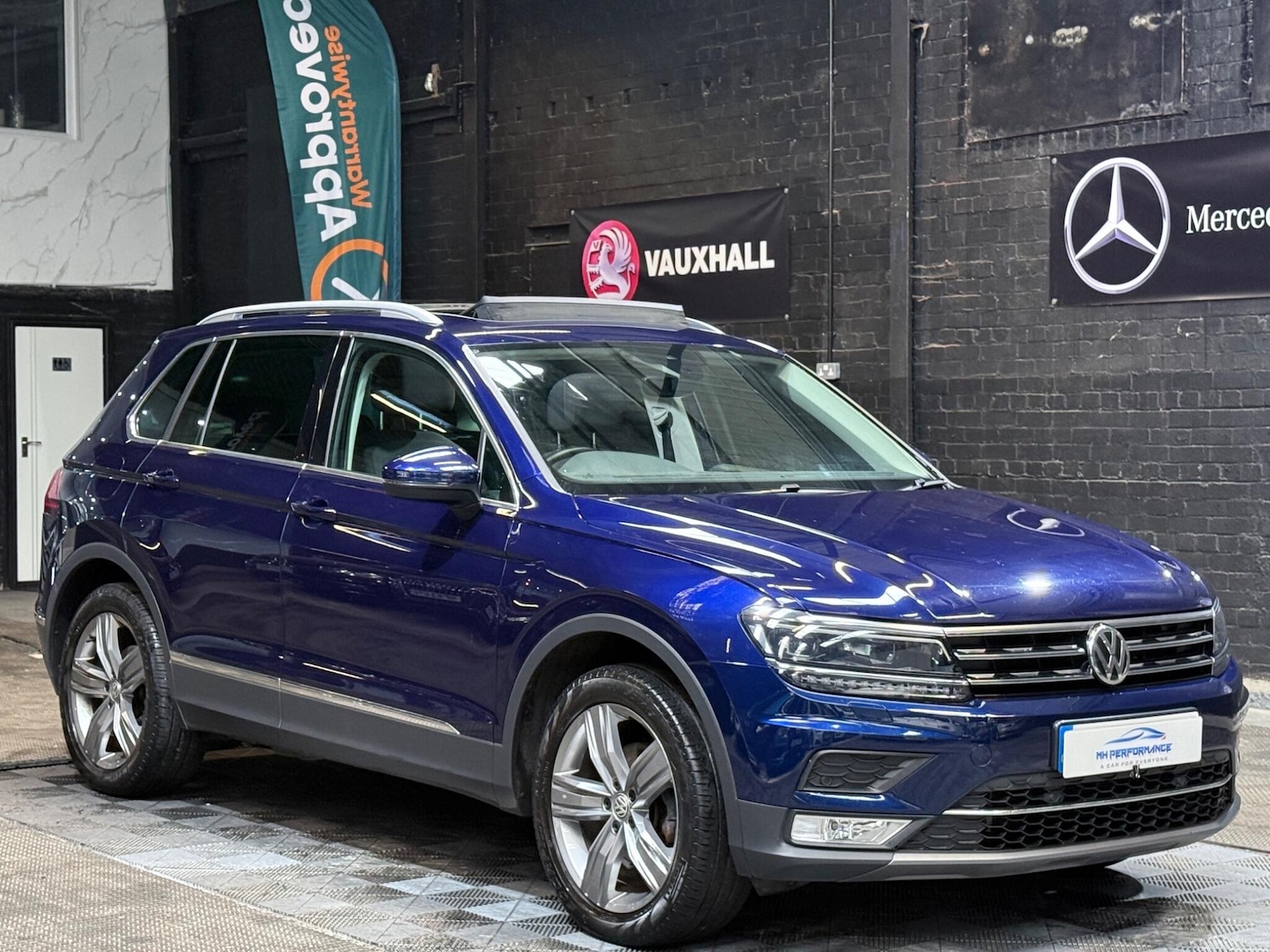 Used Volkswagen Tiguan 2016 for sale - 76152419: Photo 57