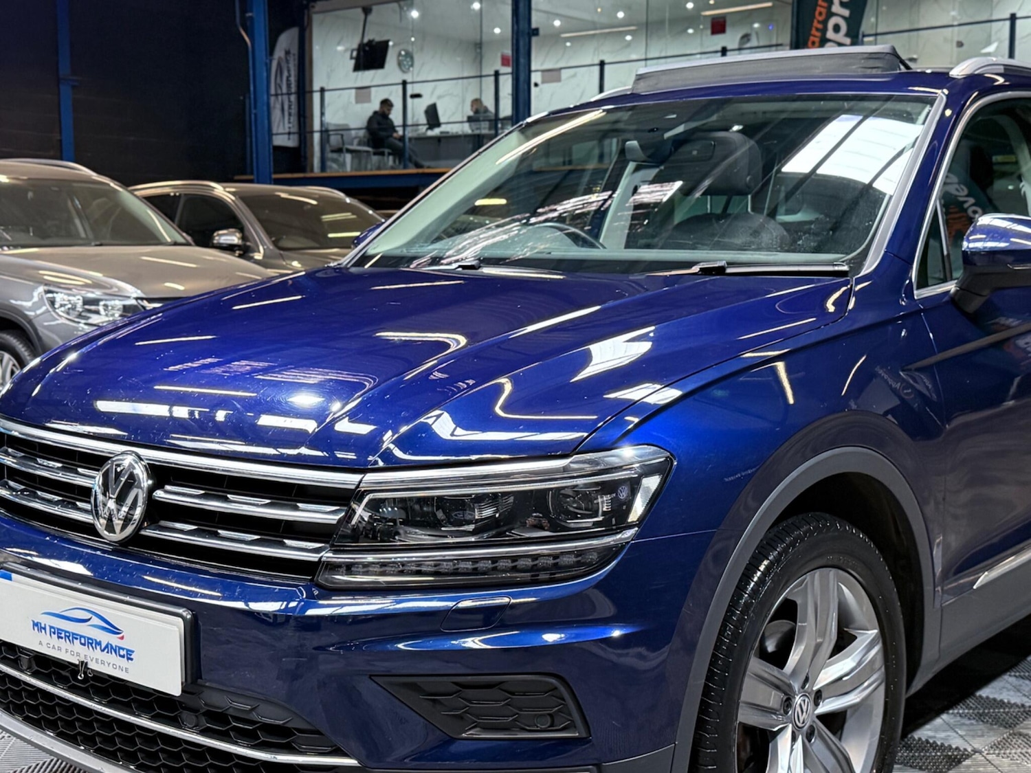 Used Volkswagen Tiguan 2016 for sale - 76152419: Photo 60