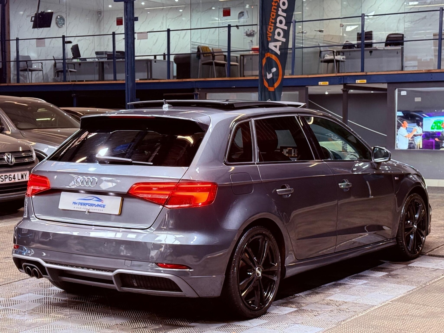 Used Audi A3 2018 for sale - 76000924: Photo 4