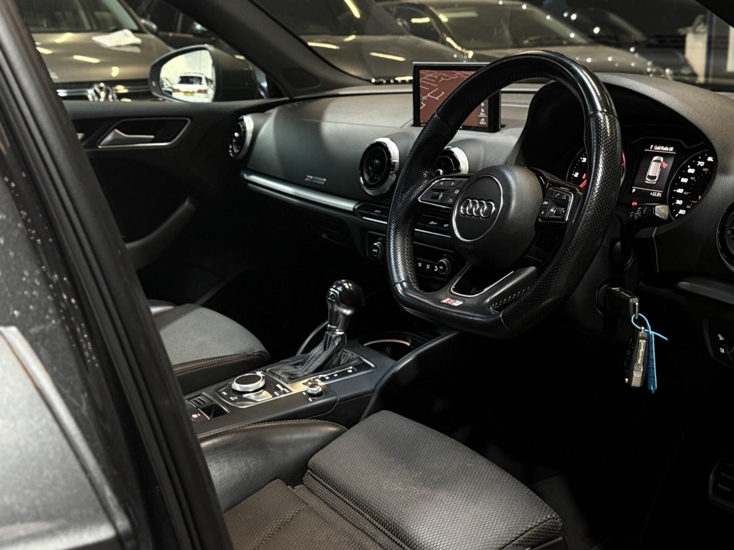 Used Audi A3 2018 for sale - 76000924: Photo 43