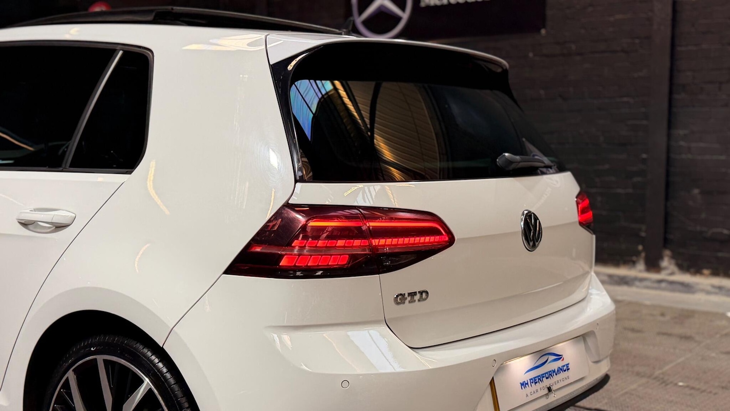 Used Volkswagen Golf 2017 for sale - 76607569: Photo 14