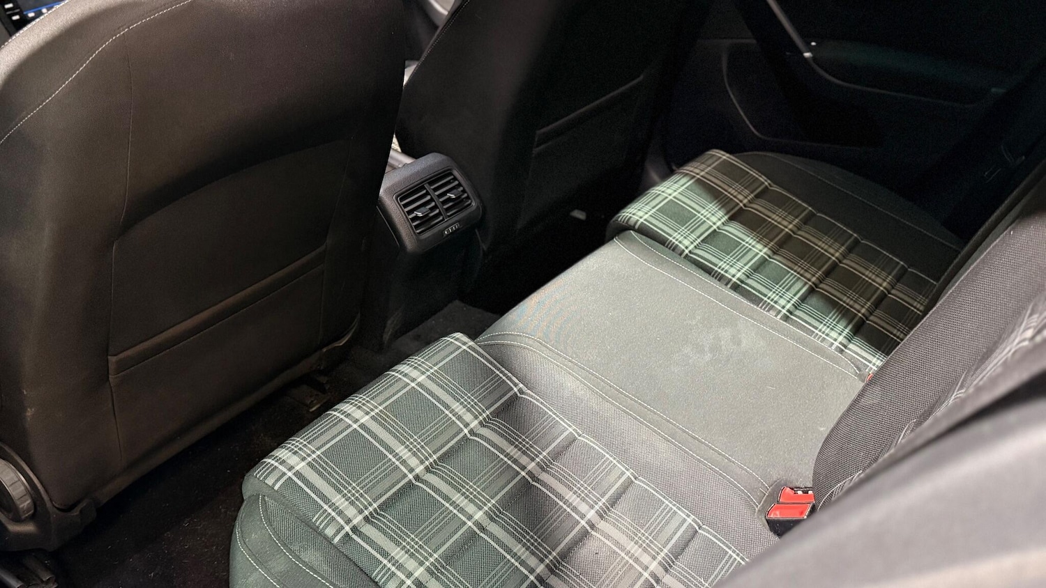 Used Volkswagen Golf 2017 for sale - 76607569: Photo 15