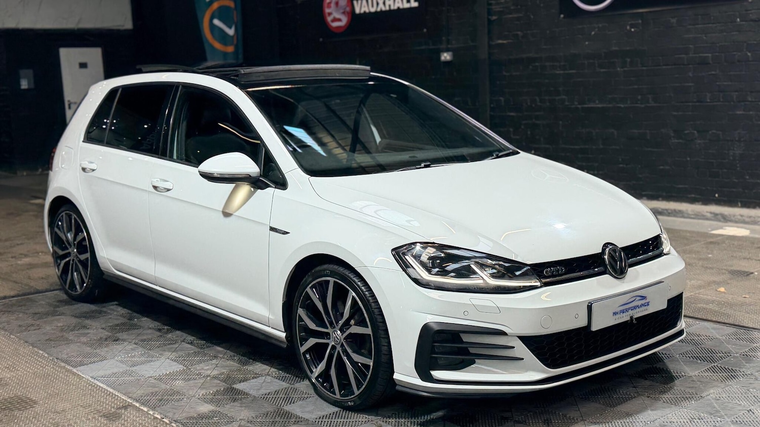 Used Volkswagen Golf 2017 for sale - 76607569: Photo 48