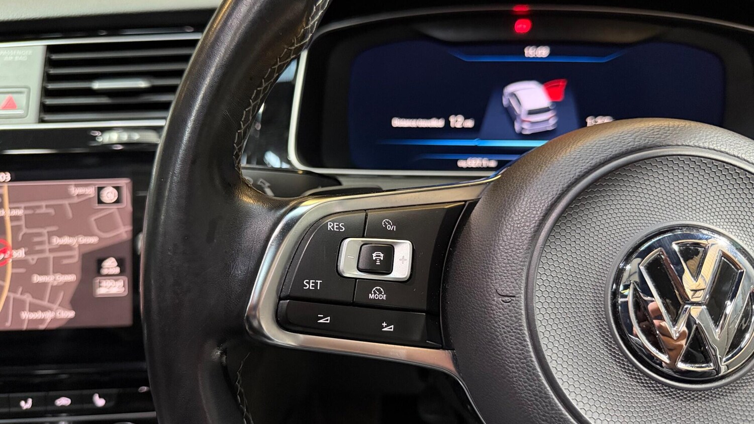 Used Volkswagen Golf 2017 for sale - 76607569: Photo 53