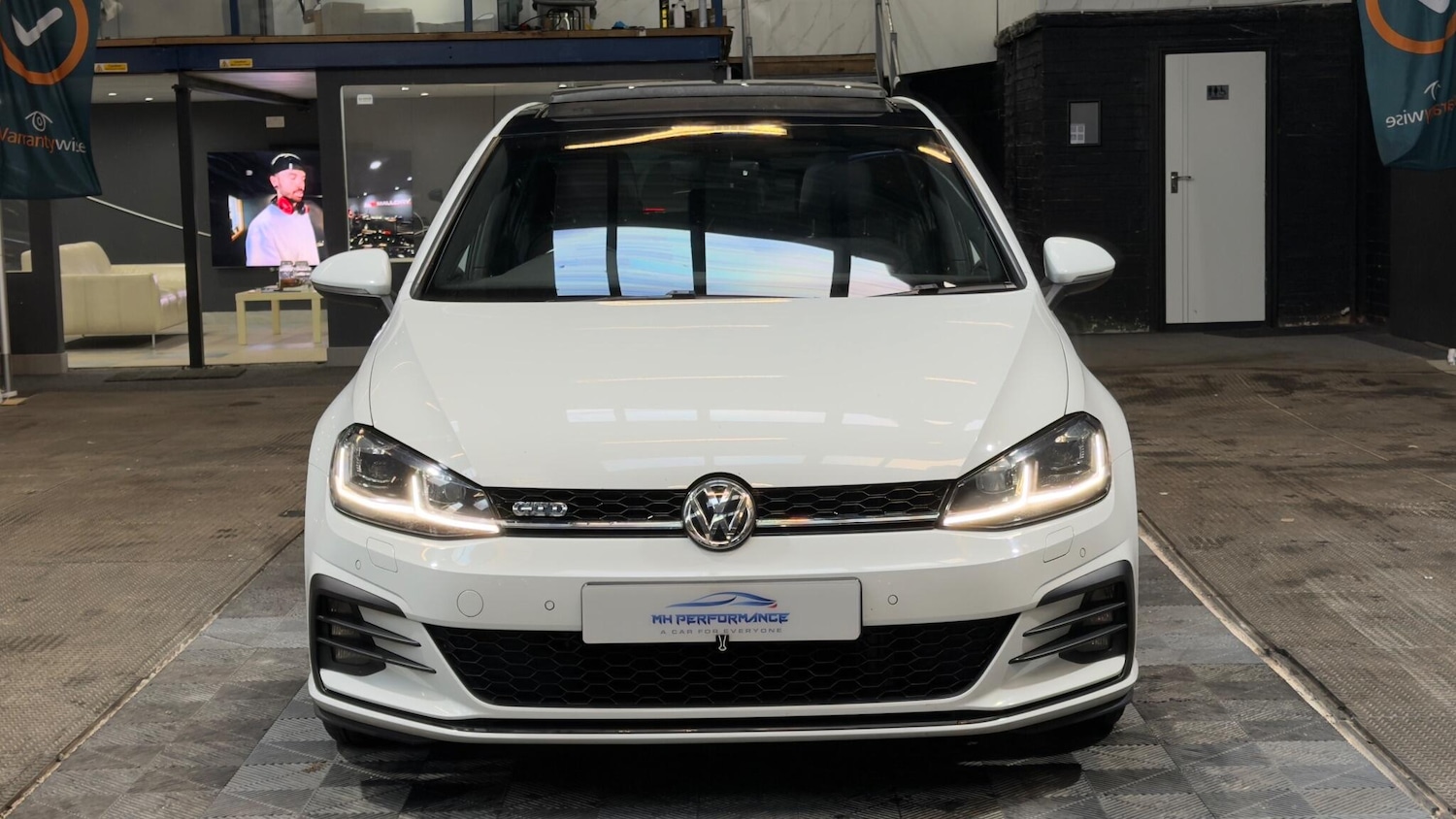 Used Volkswagen Golf 2017 for sale - 76607569: Photo 56