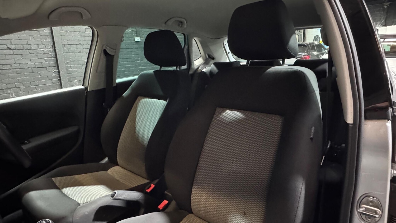 Used Volkswagen Polo for sale - 77632898: Photo 28