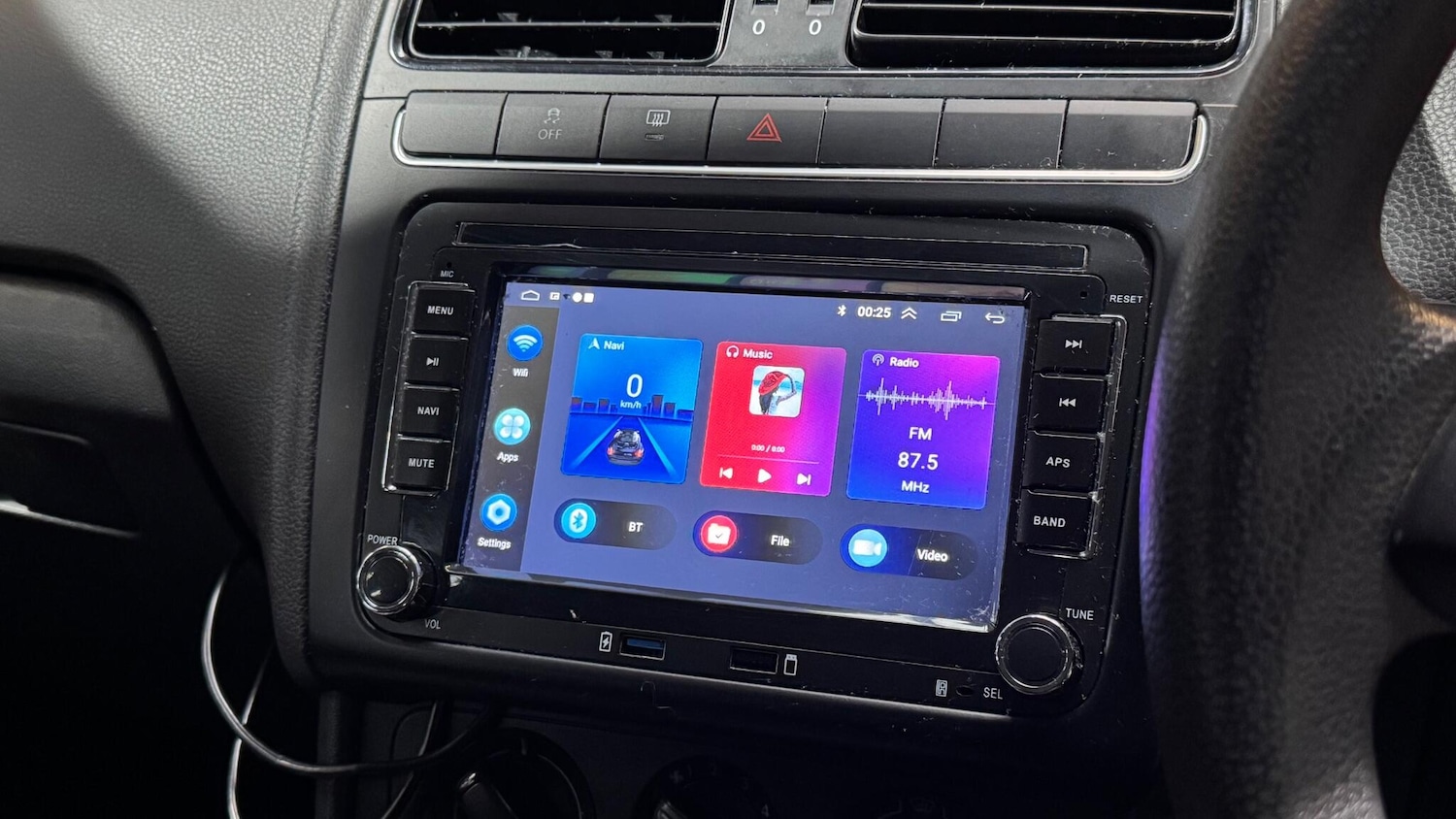 Used Volkswagen Polo 2009 for sale - 77783745: Photo 10