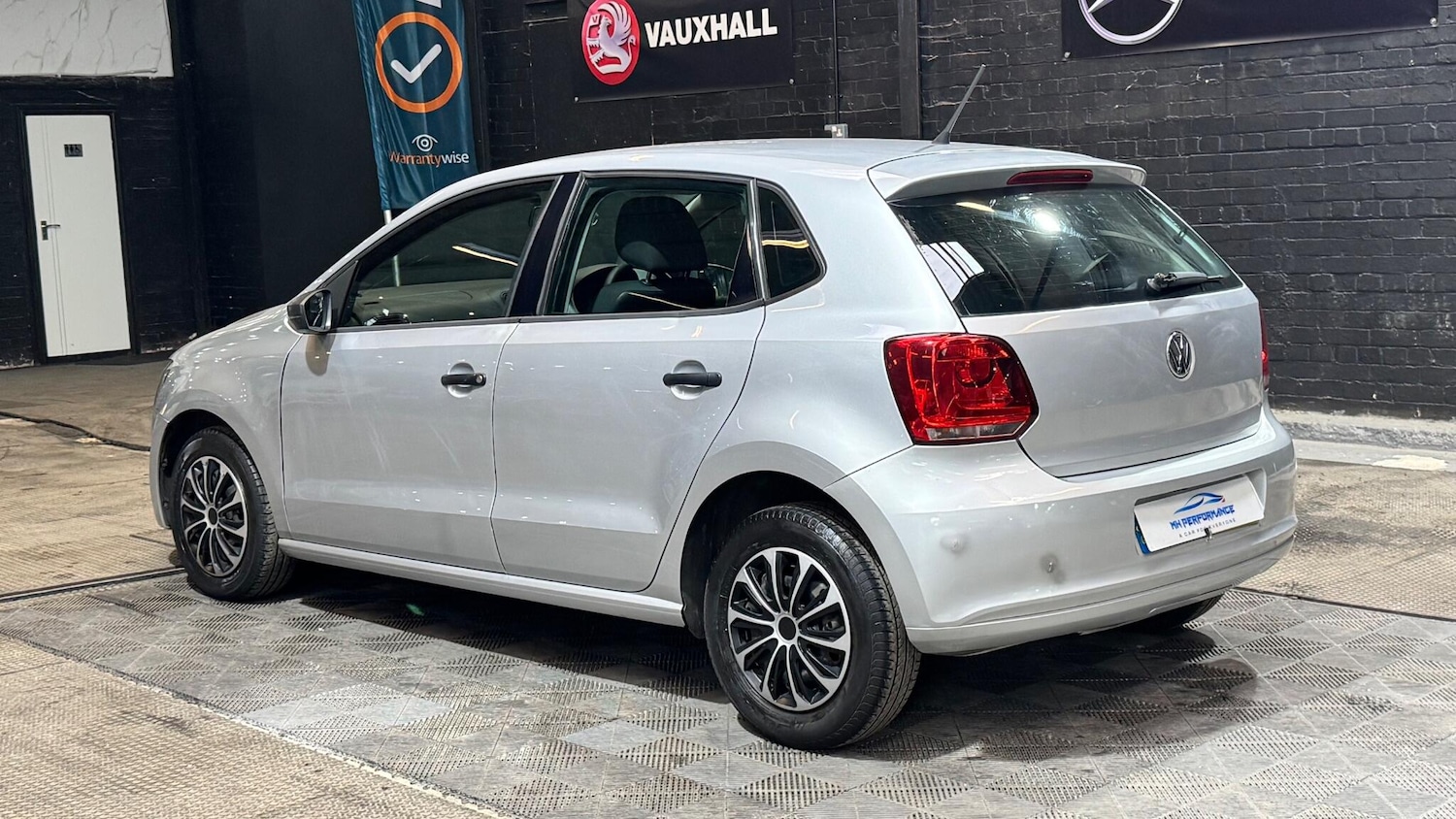 Used Volkswagen Polo 2009 for sale - 77783745: Photo 25