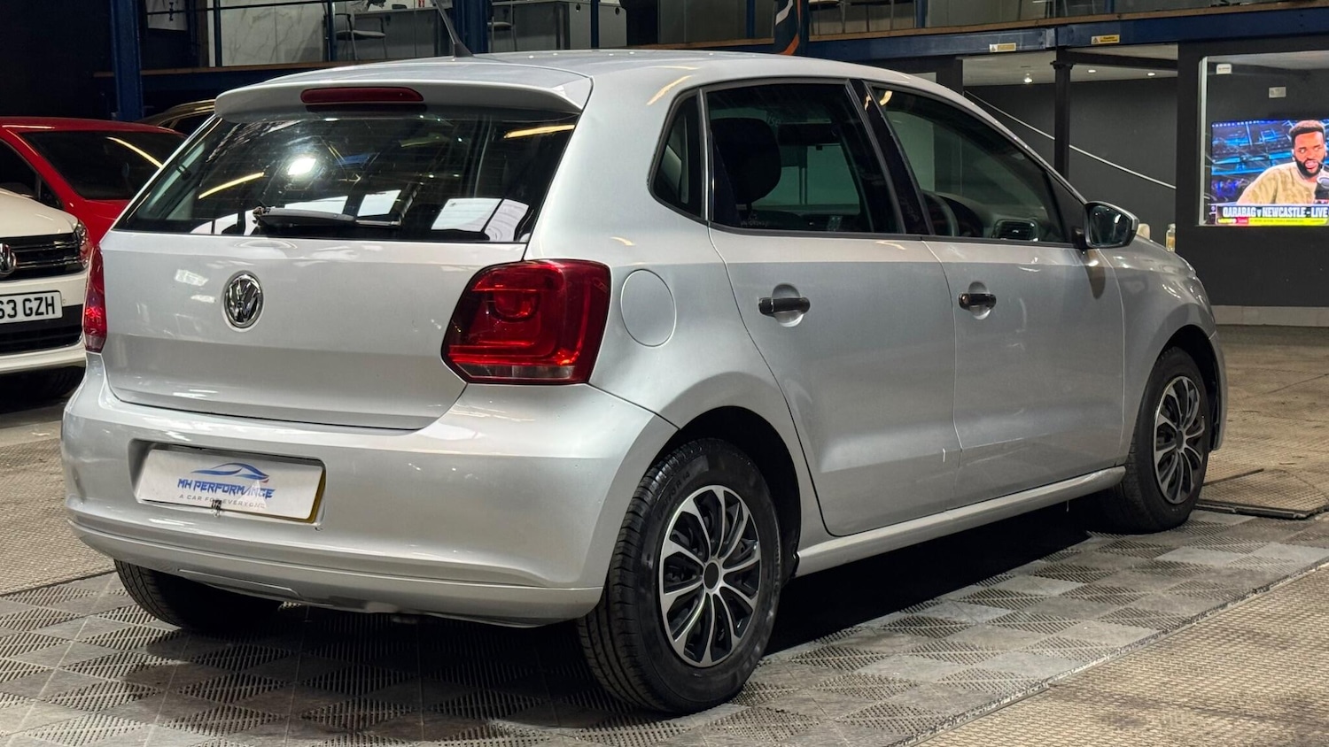 Used Volkswagen Polo 2009 for sale - 77783745: Photo 40