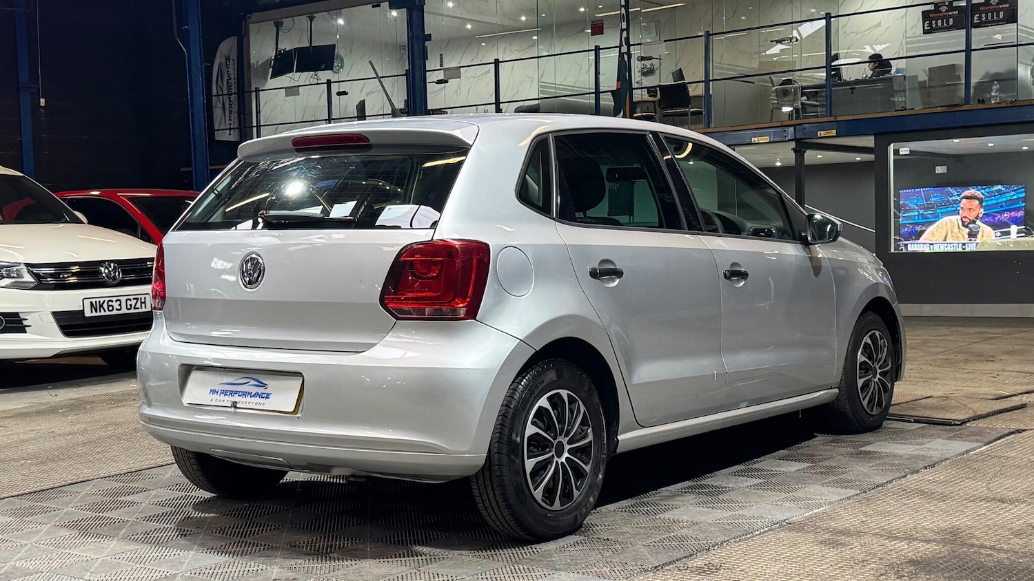 Used Volkswagen Polo 2009 for sale - 77783745: Photo 47