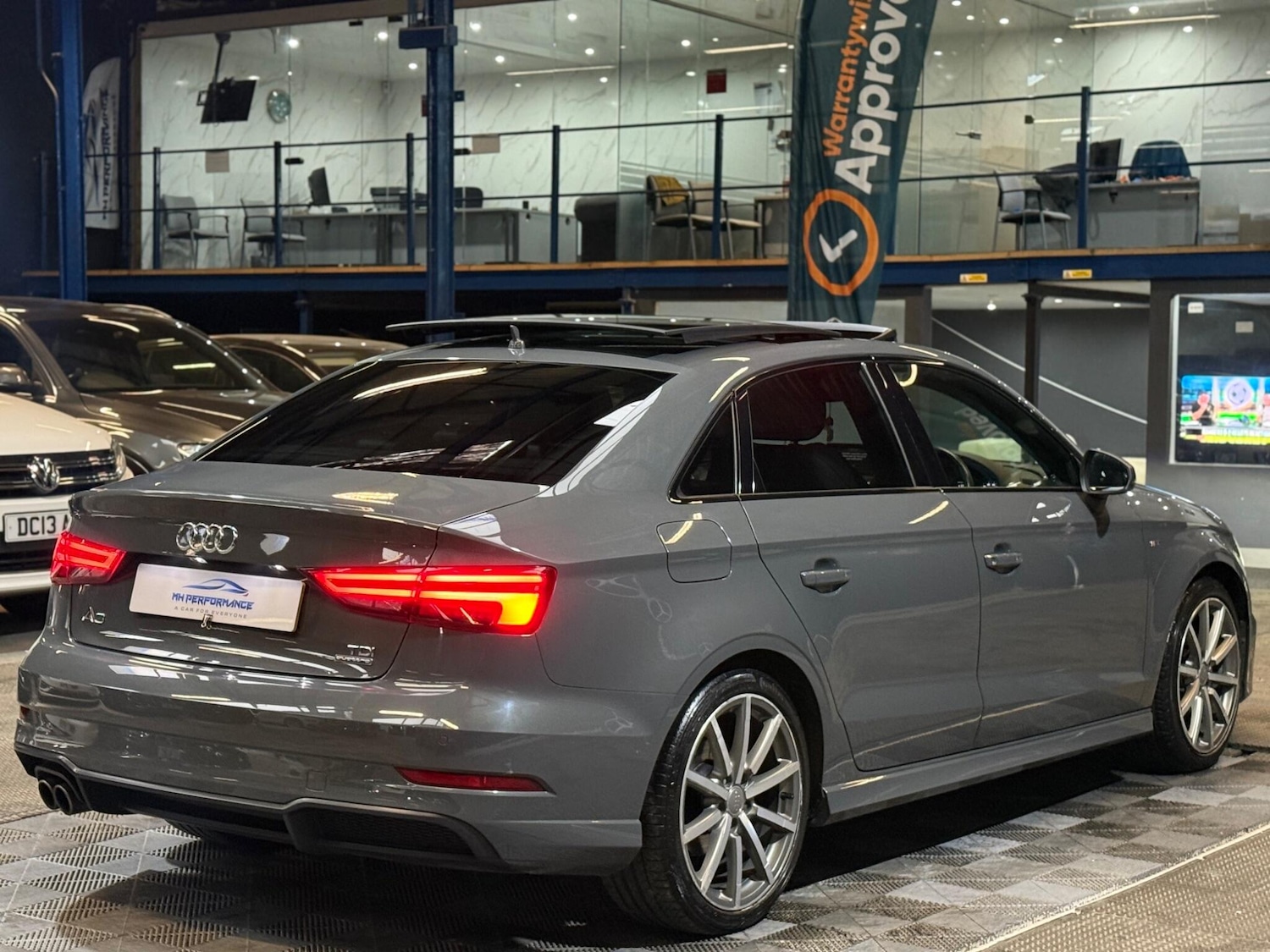 Used Audi A3 2017 for sale - 76781793: Photo 4