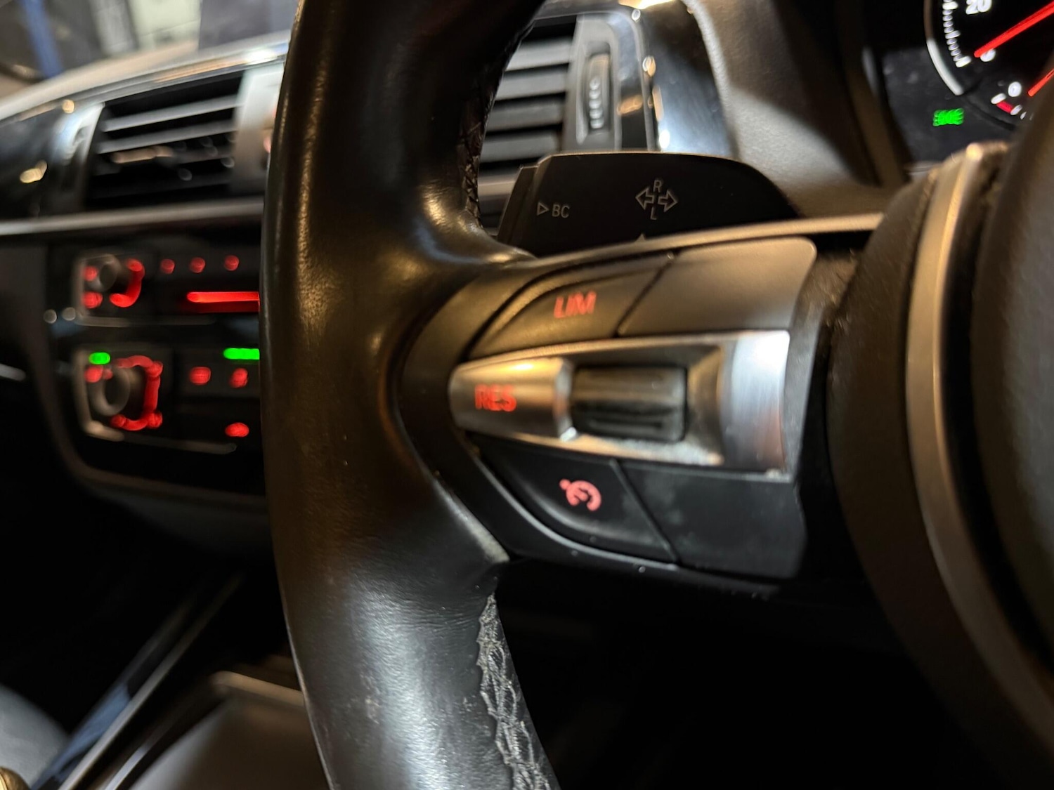 Used BMW 1 Series 2018 for sale - 76772173: Photo 31