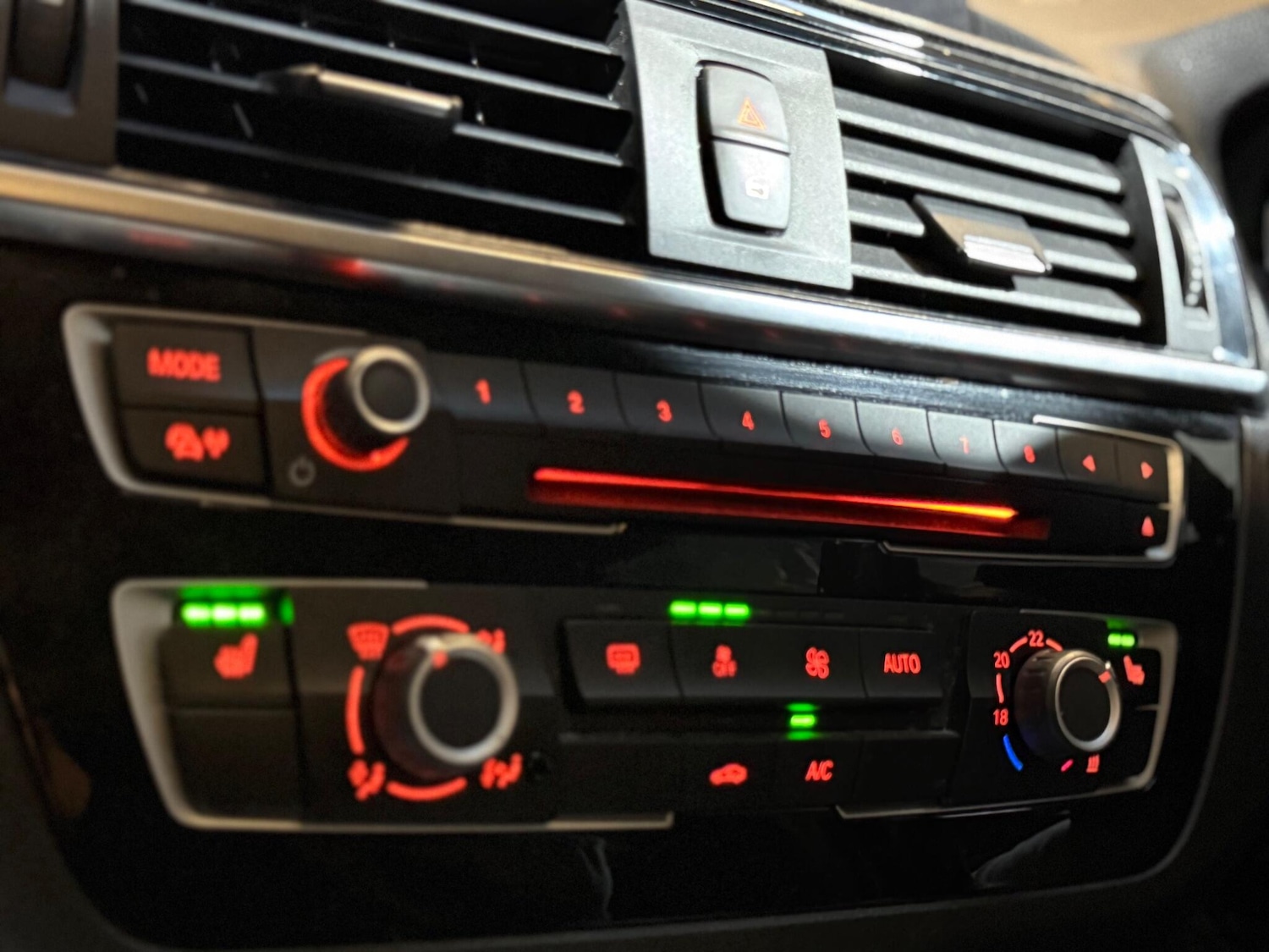 Used BMW 1 Series 2018 for sale - 76772173: Photo 37