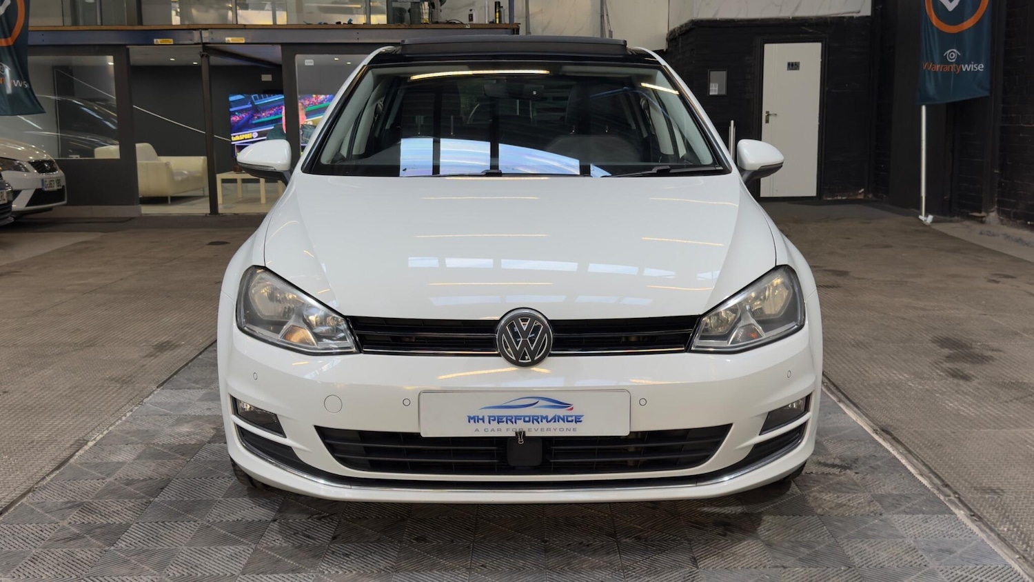 Used Volkswagen Golf for sale - 77940783: Photo 2