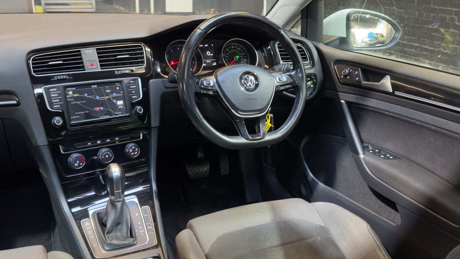 Used Volkswagen Golf for sale - 77940783: Photo 21