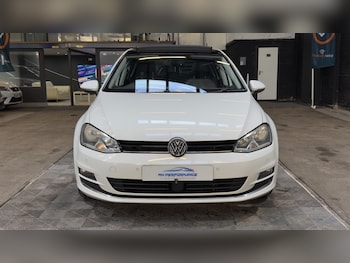 Used Volkswagen Golf 2016 for sale - 77940783: Photo