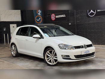 Used Volkswagen Golf 2016 for sale - 77940783: Photo