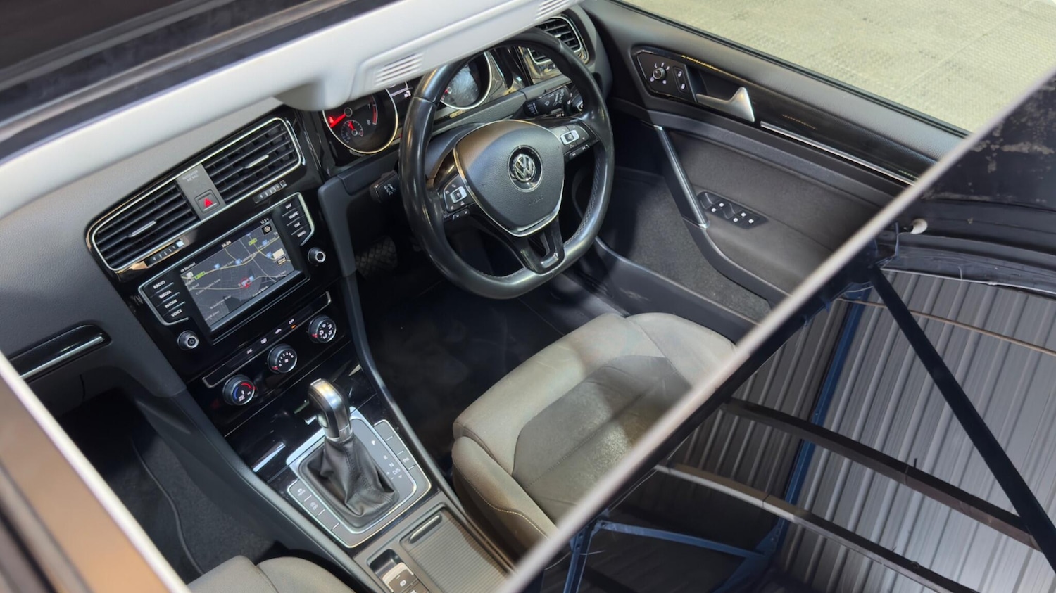 Used Volkswagen Golf for sale - 77940783: Photo 5