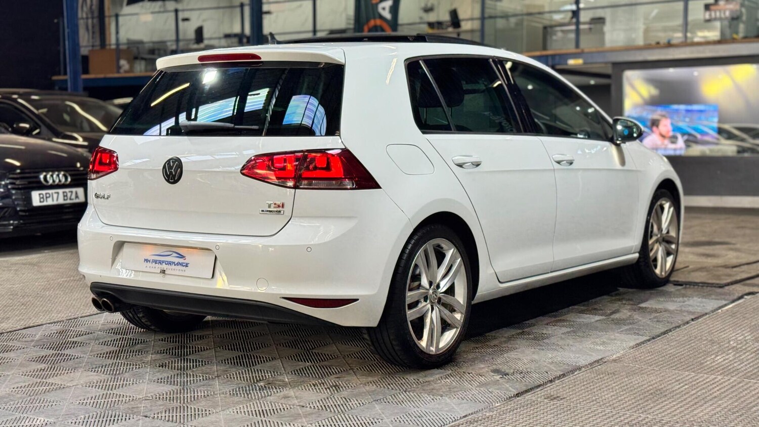 Used Volkswagen Golf for sale - 77940783: Photo 73