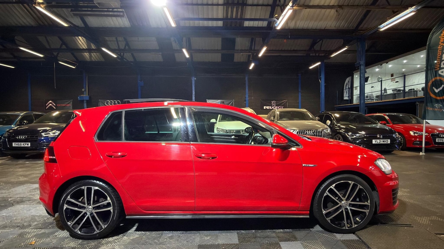 Used Volkswagen Golf 2015 for sale - 77120593: Photo 21