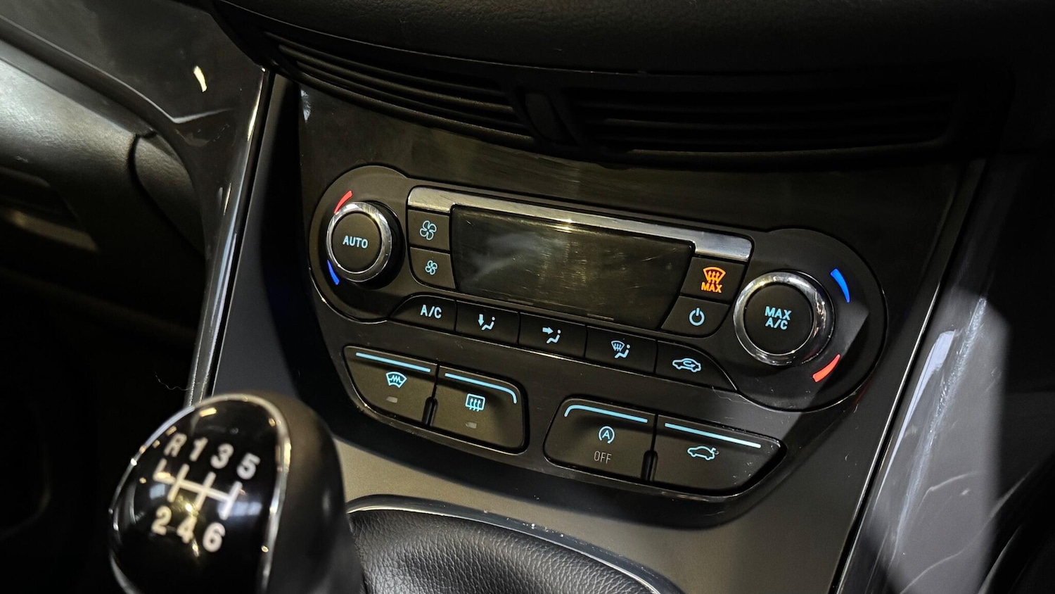 Used Ford Kuga 2016 for sale - 77565068: Photo 35