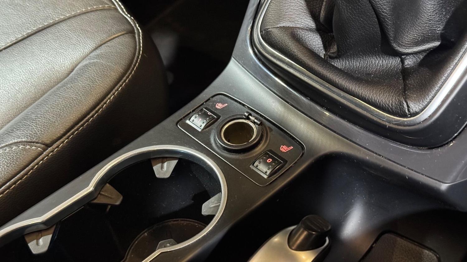 Used Ford Kuga 2016 for sale - 77565068: Photo 9