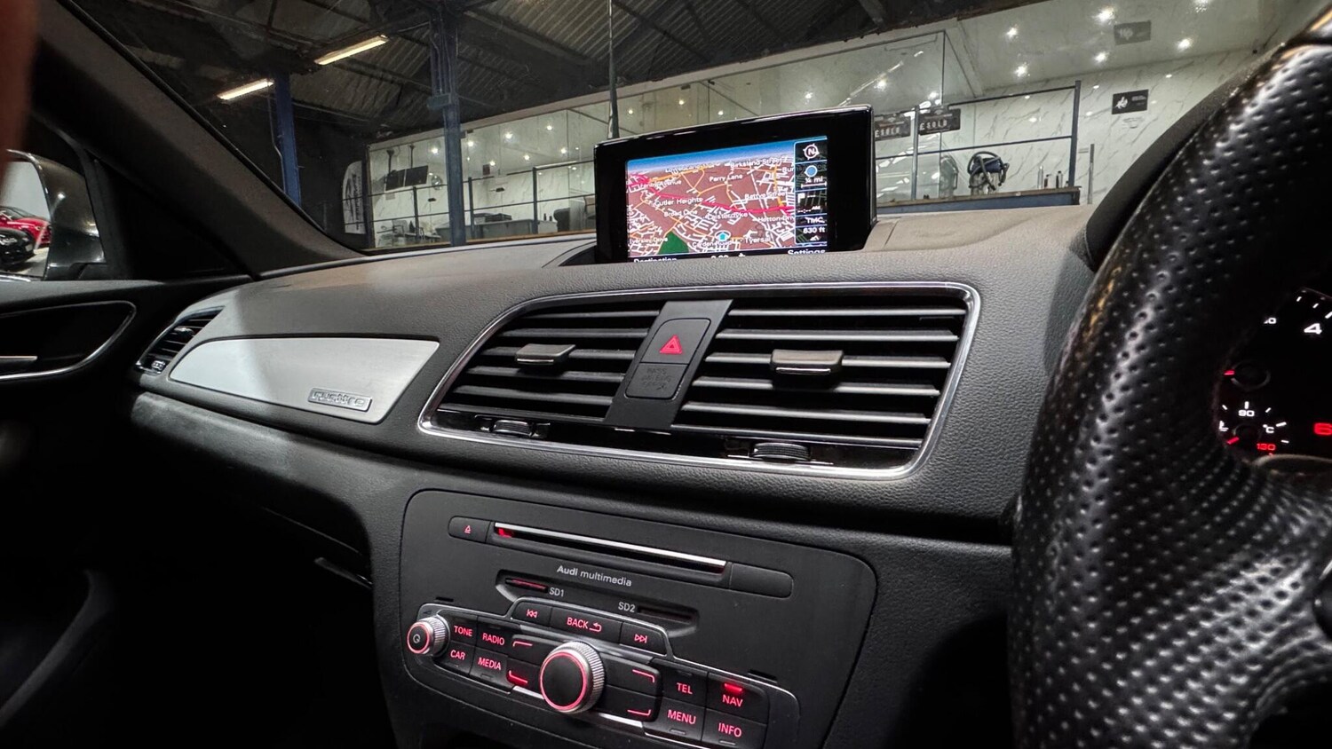 Used Audi Q3 2015 for sale - 77279913: Photo 13