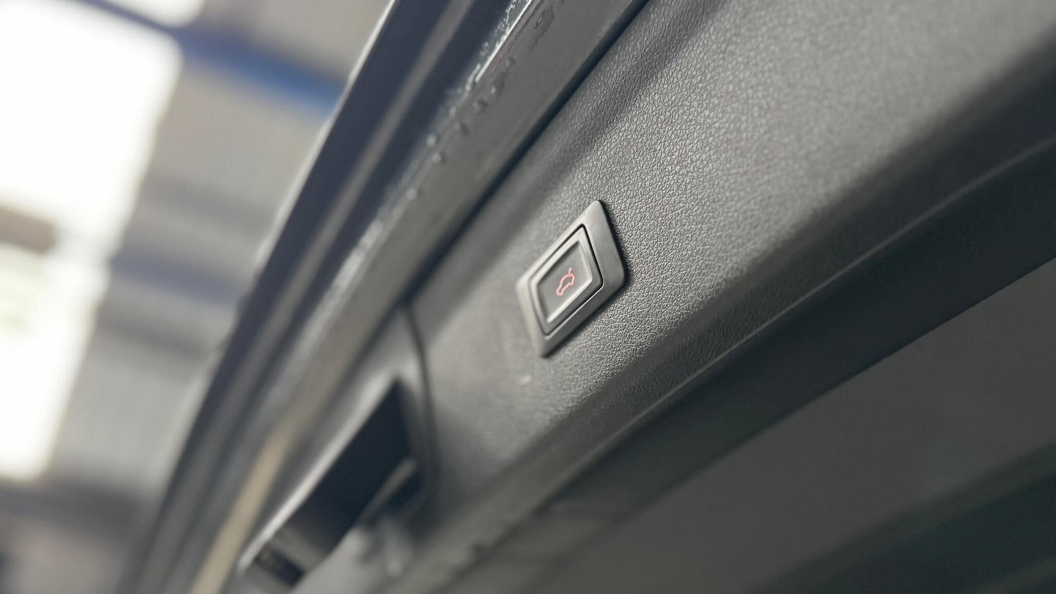 Used Audi Q3 2015 for sale - 77279913: Photo 15