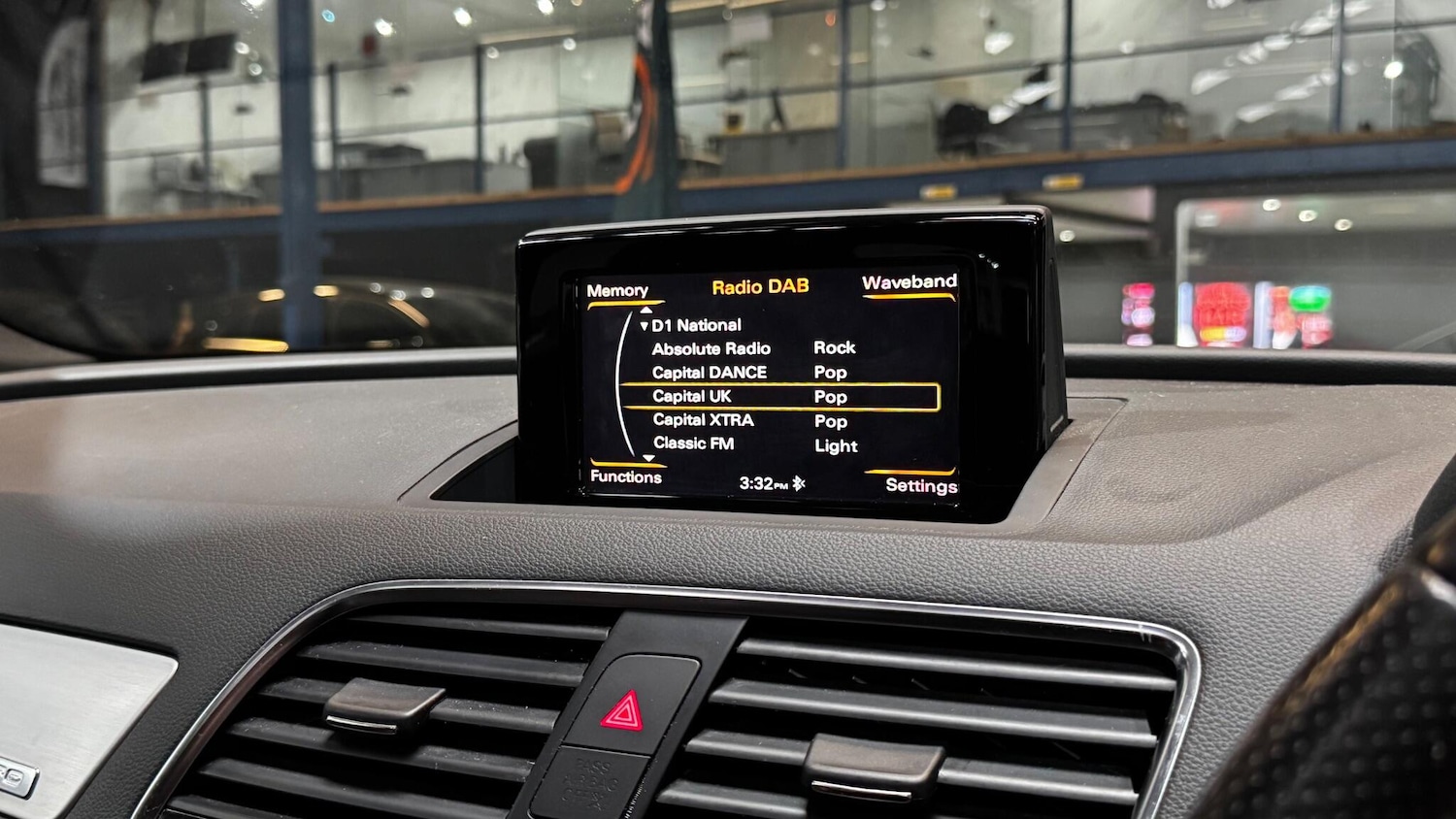 Used Audi Q3 2015 for sale - 77279913: Photo 18