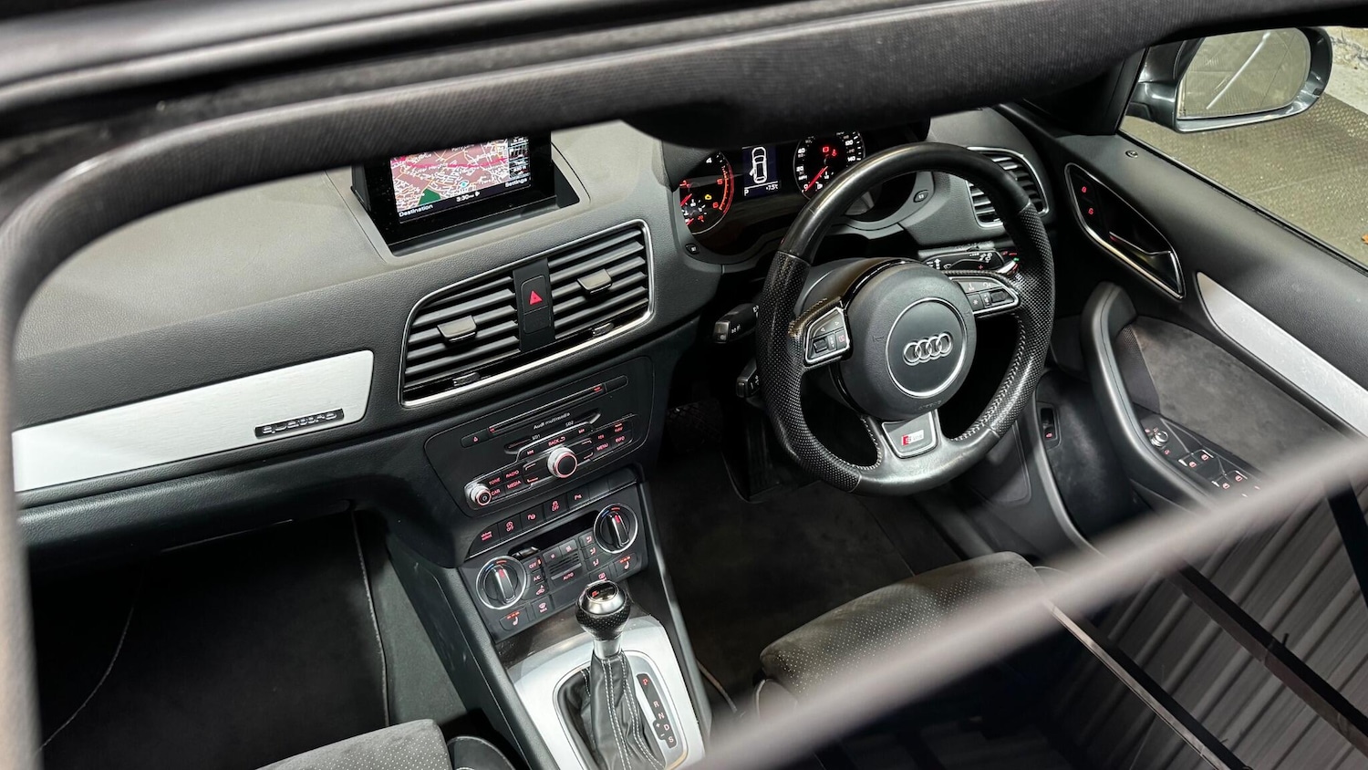 Used Audi Q3 2015 for sale - 77279913: Photo 5