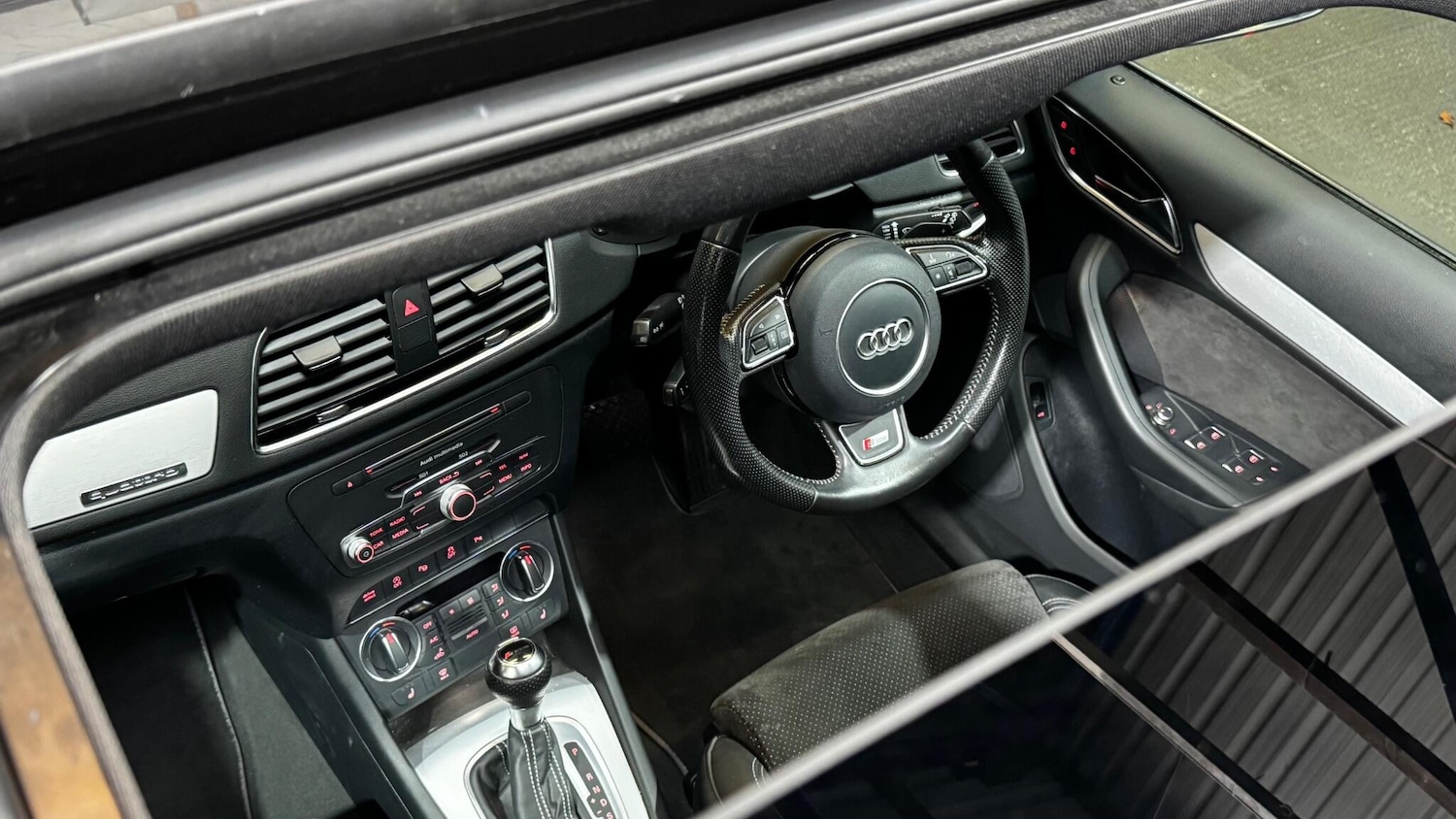 Used Audi Q3 2015 for sale - 77279913: Photo 62