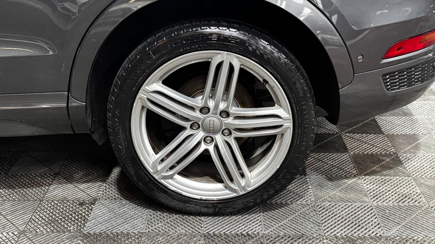 Used Audi Q3 2015 for sale - 77279913: Photo 75